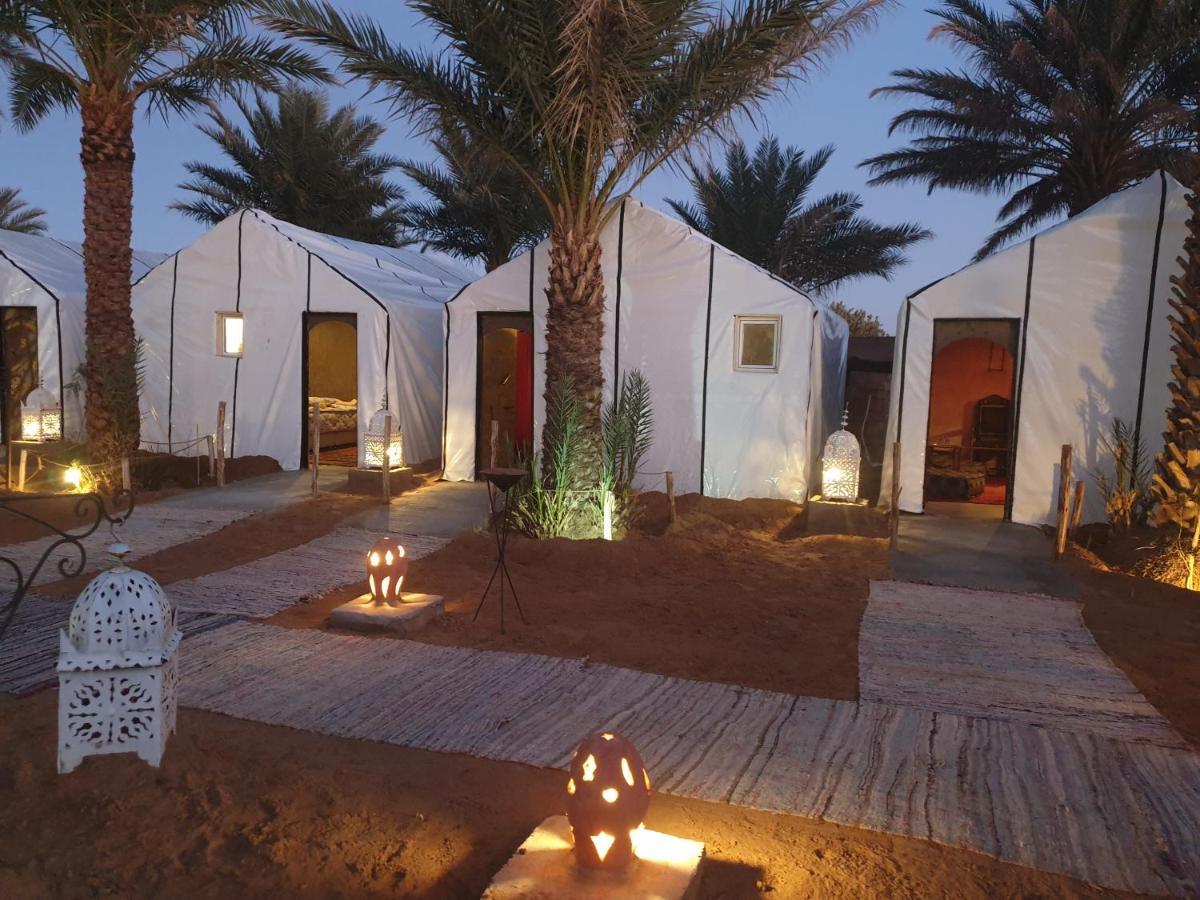 Auberge Sahara Garden Lac Yasmins Eksteriør bilde