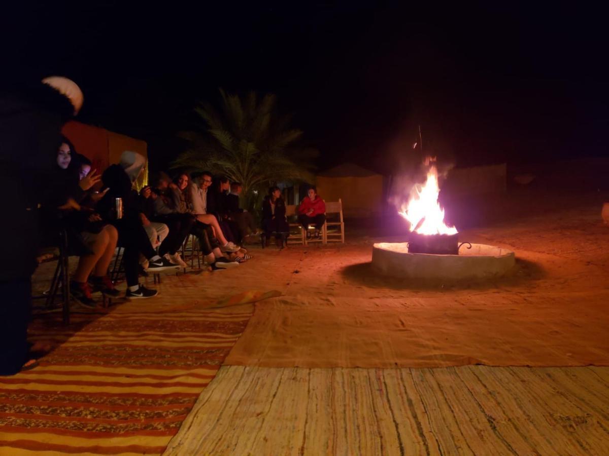 Auberge Sahara Garden Lac Yasmins Eksteriør bilde