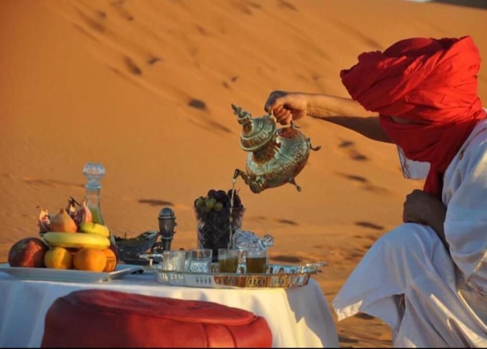 Auberge Sahara Garden Lac Yasmins Eksteriør bilde