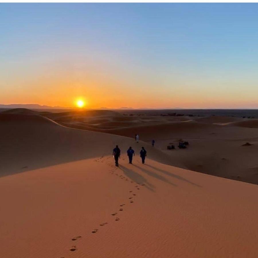 Auberge Sahara Garden Lac Yasmins Eksteriør bilde