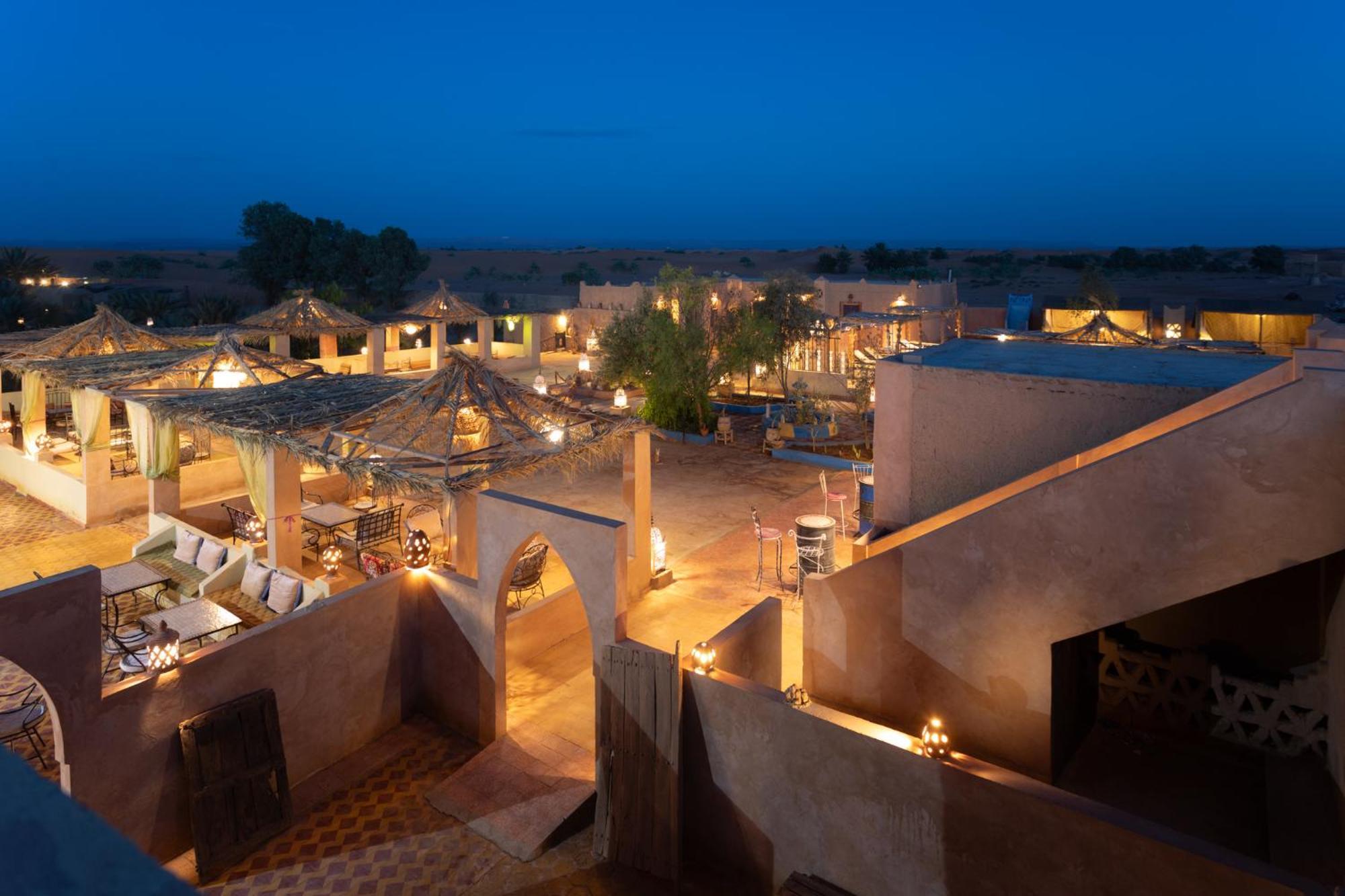 Auberge Sahara Garden Lac Yasmins Eksteriør bilde