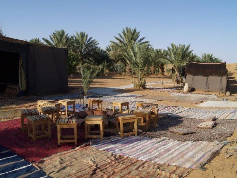 Auberge Sahara Garden Lac Yasmins Eksteriør bilde