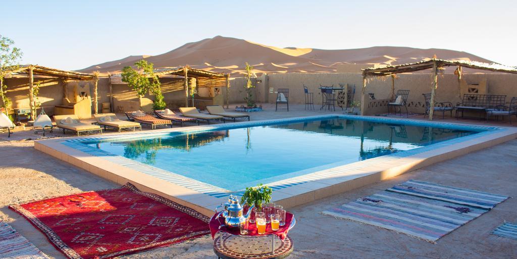 Auberge Sahara Garden Lac Yasmins Eksteriør bilde
