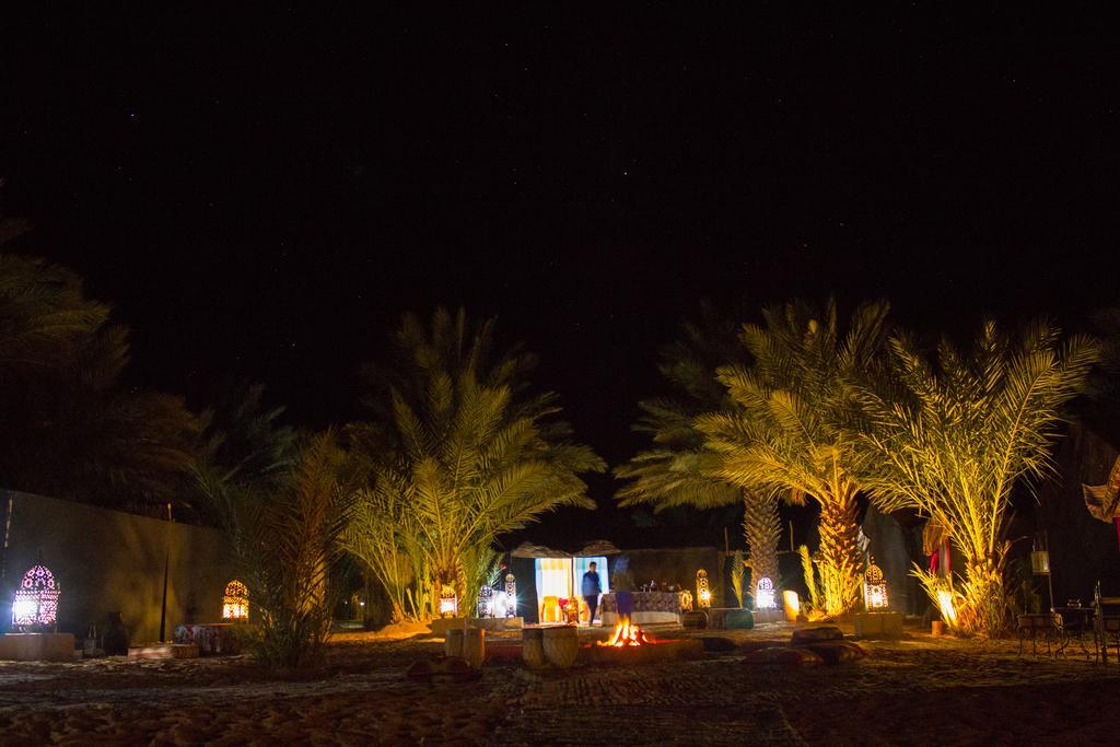 Auberge Sahara Garden Lac Yasmins Eksteriør bilde