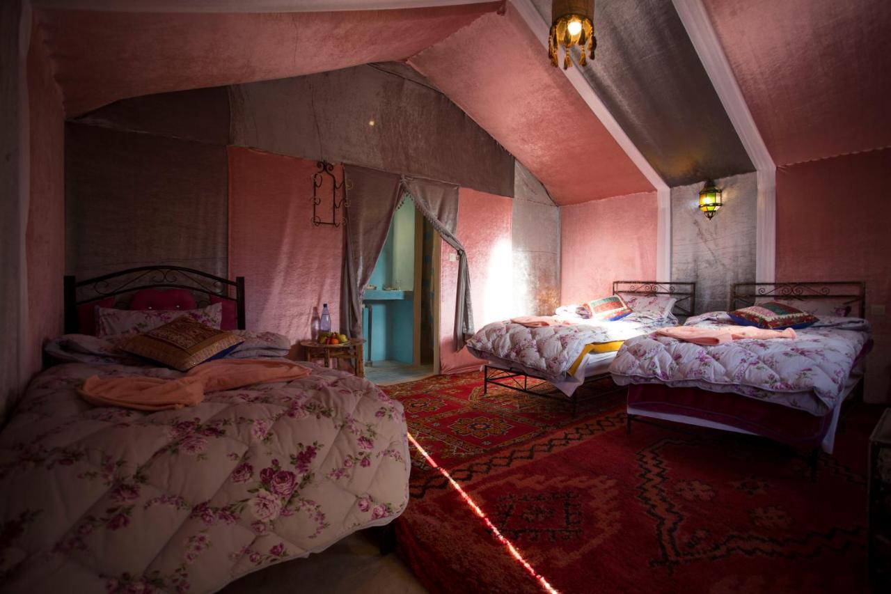 Auberge Sahara Garden Lac Yasmins Eksteriør bilde
