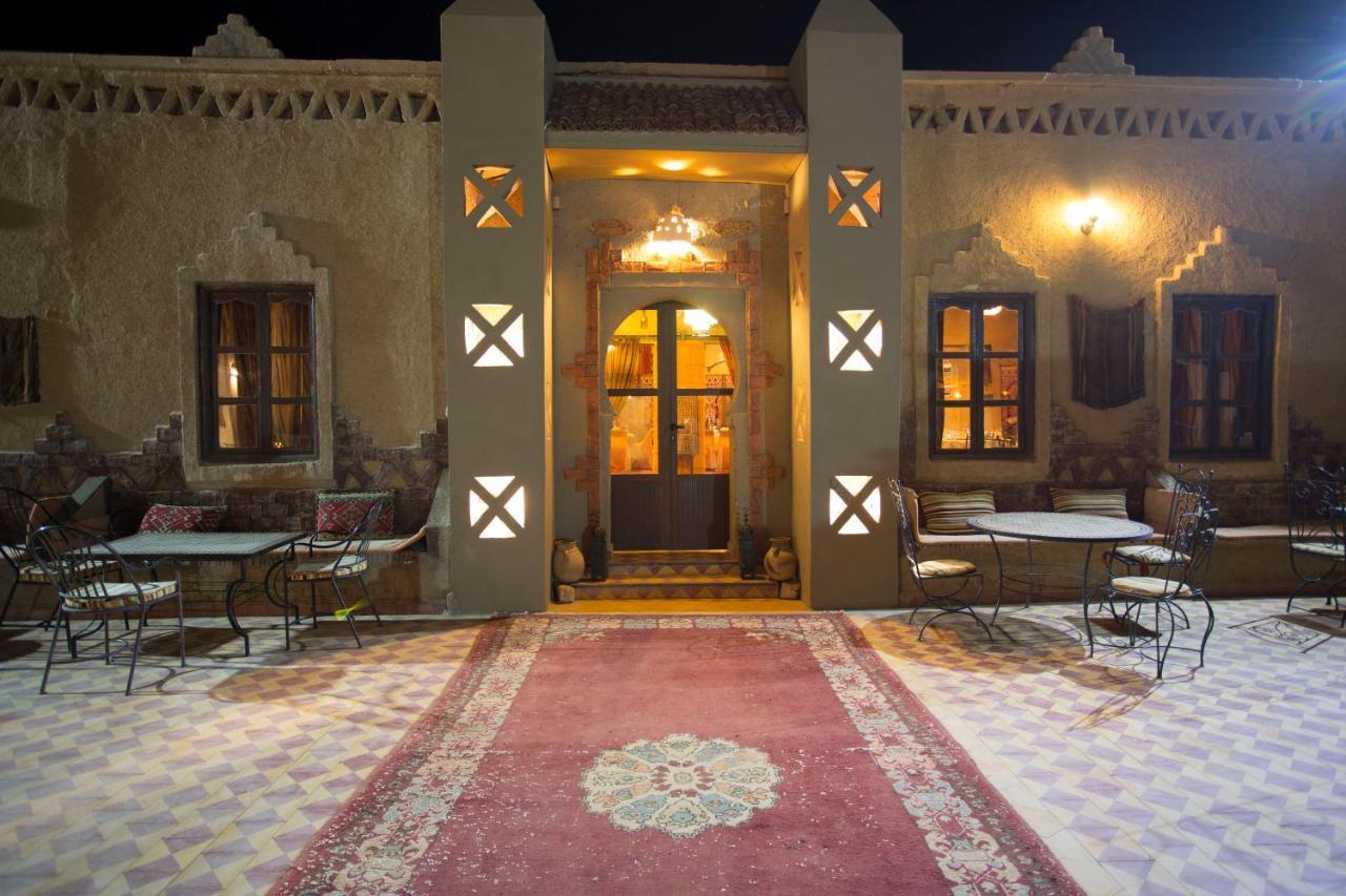 Auberge Sahara Garden Lac Yasmins Eksteriør bilde